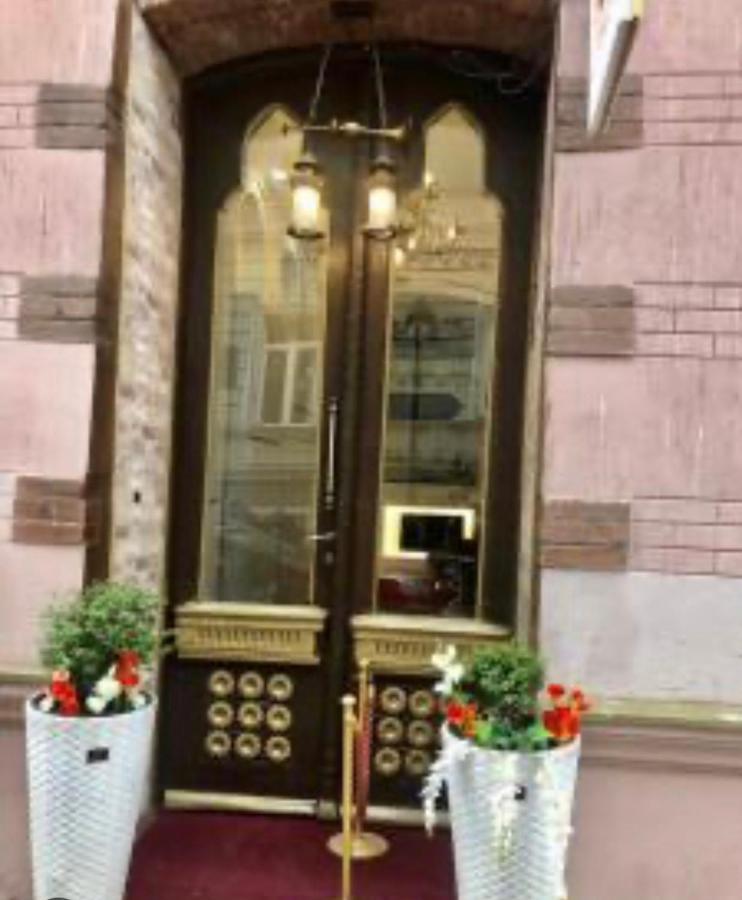 Mariam Hotel Тбилиси Екстериор снимка