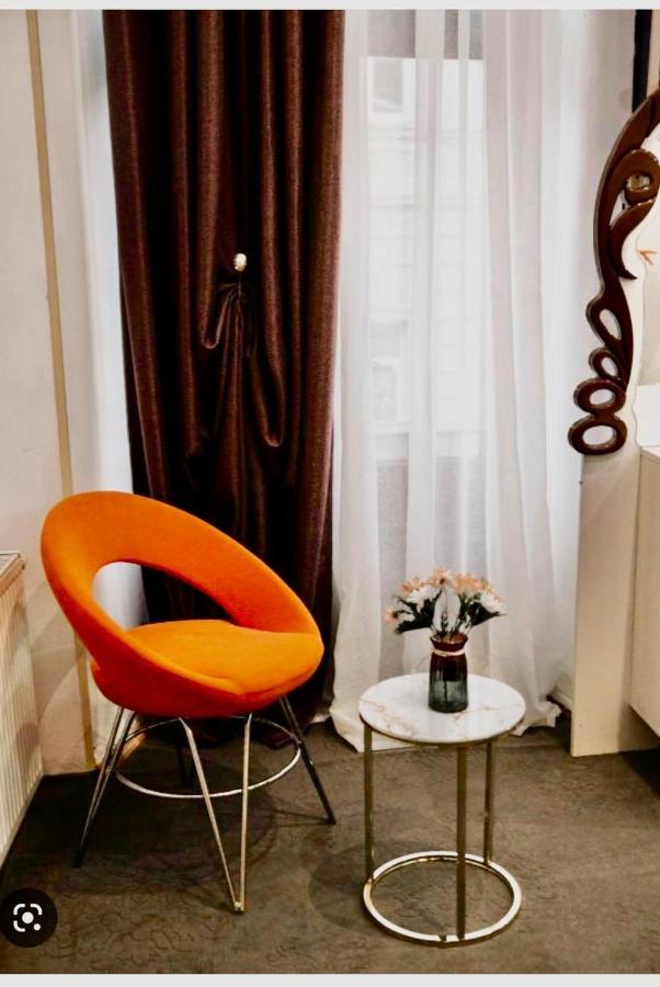 Mariam Hotel Тбилиси Екстериор снимка
