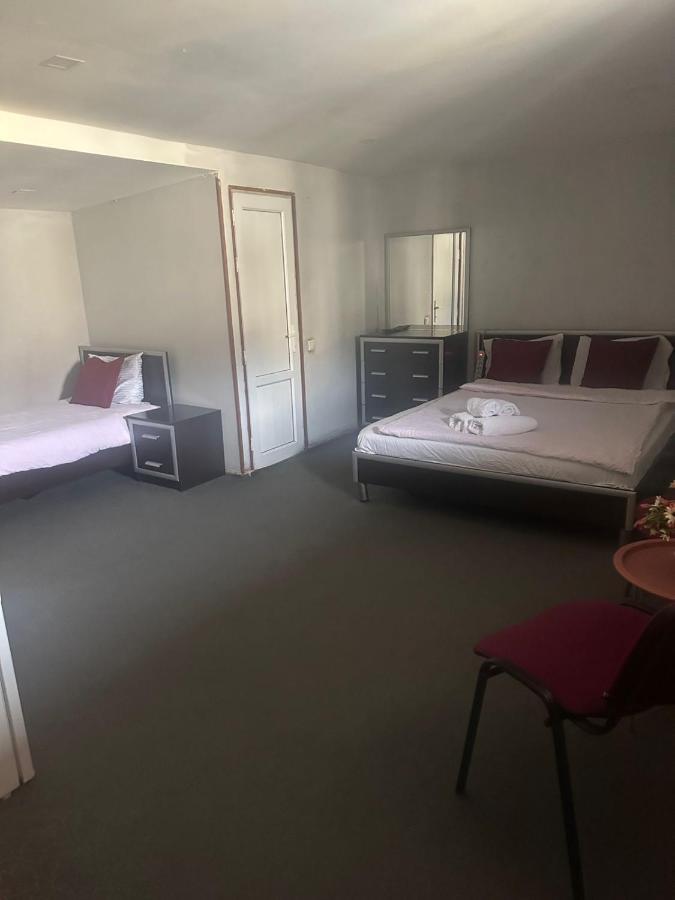 Mariam Hotel Тбилиси Екстериор снимка